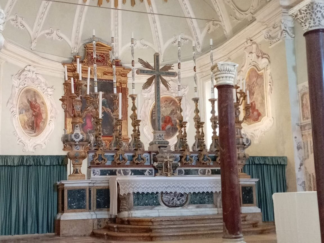 Basilica di Sant'Apollinare Nuovo-拉韦纳必去景点