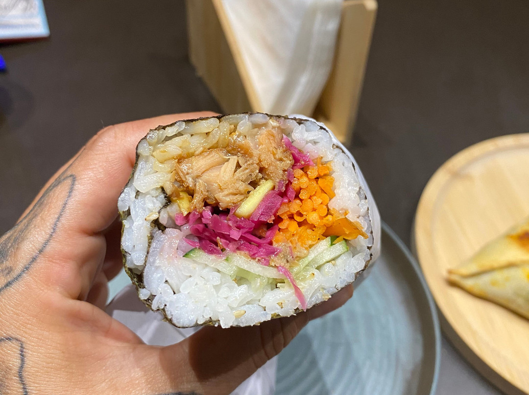 SUSHİ BURRİTO PARATY