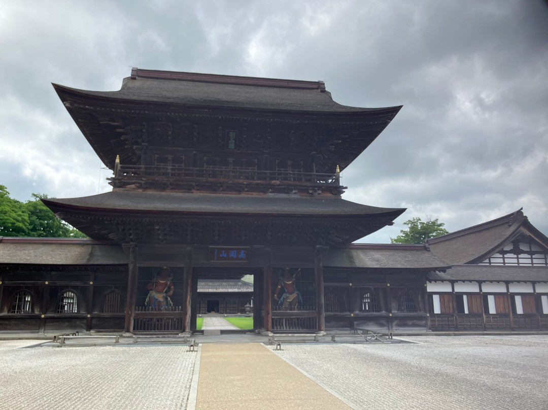 Zuiryuji Temple-高冈市必去景点