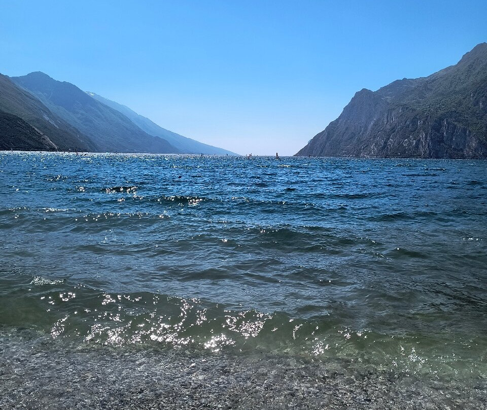 Spiaggia dei Pini-里瓦德尔加尔达必去景点