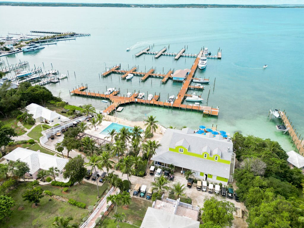 Sip Sip Harbour Island