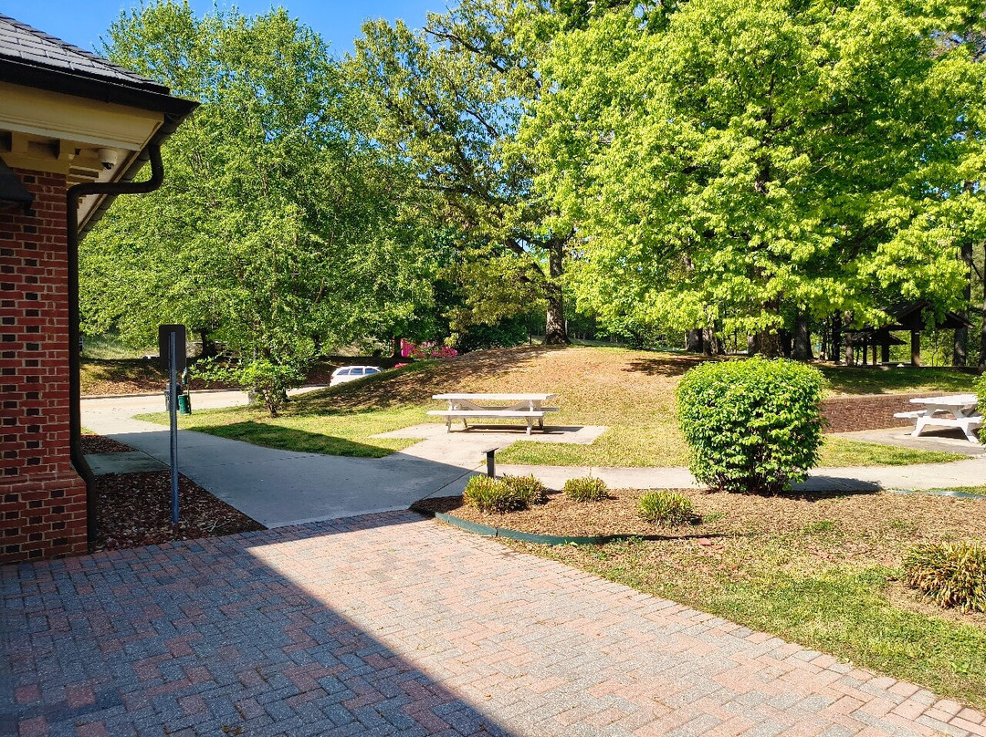 New Kent Rest Area and Visitor Center-Providence Forge必去景点