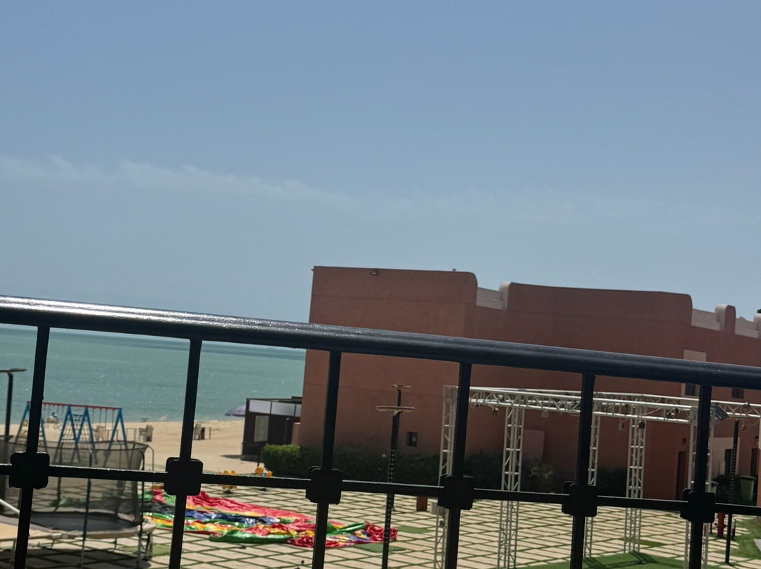 科威特海蓝宝石度假村-限家庭入住主图