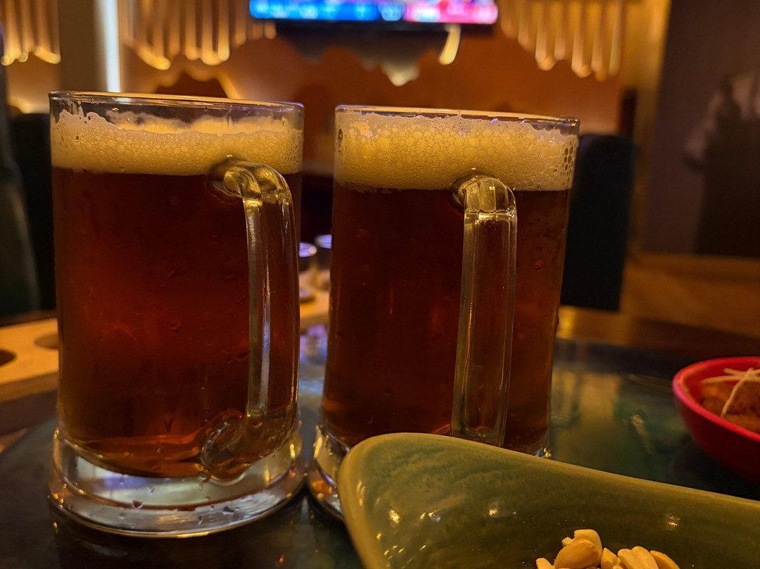 雅阁普度切里酒店主图