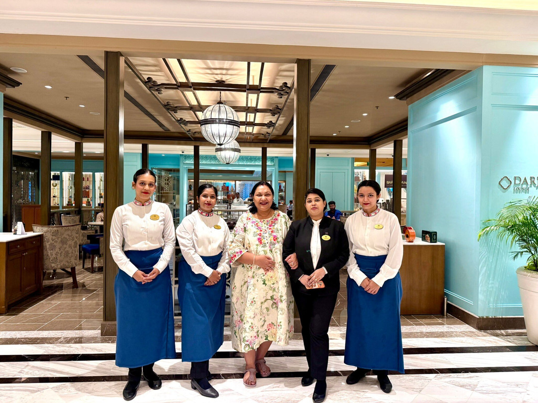 Darjeeling Lounge