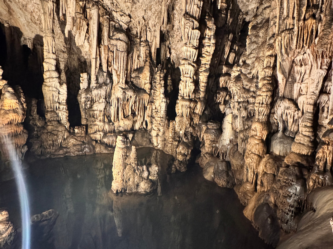 Cave Of Zeus-Anogia必去景点