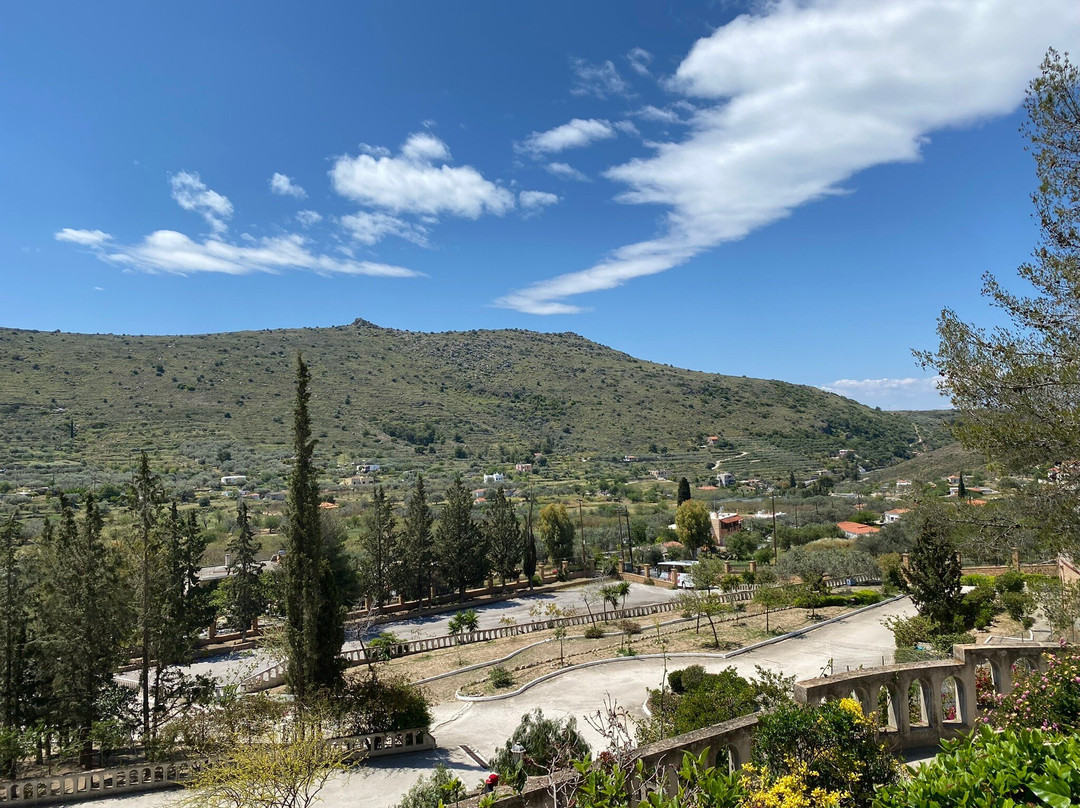 Agios Nektarios Monastery-埃伊纳岛必去景点