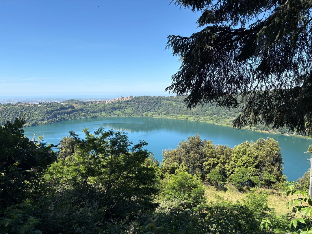 Lago di Nemi-Nemi必去景点