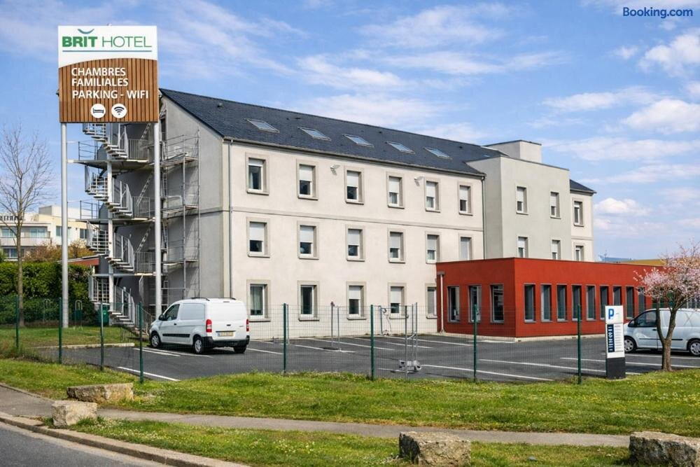 BRIT HOTEL CONFORT Roissy Saint-Witz - Ouverture Juin 2026