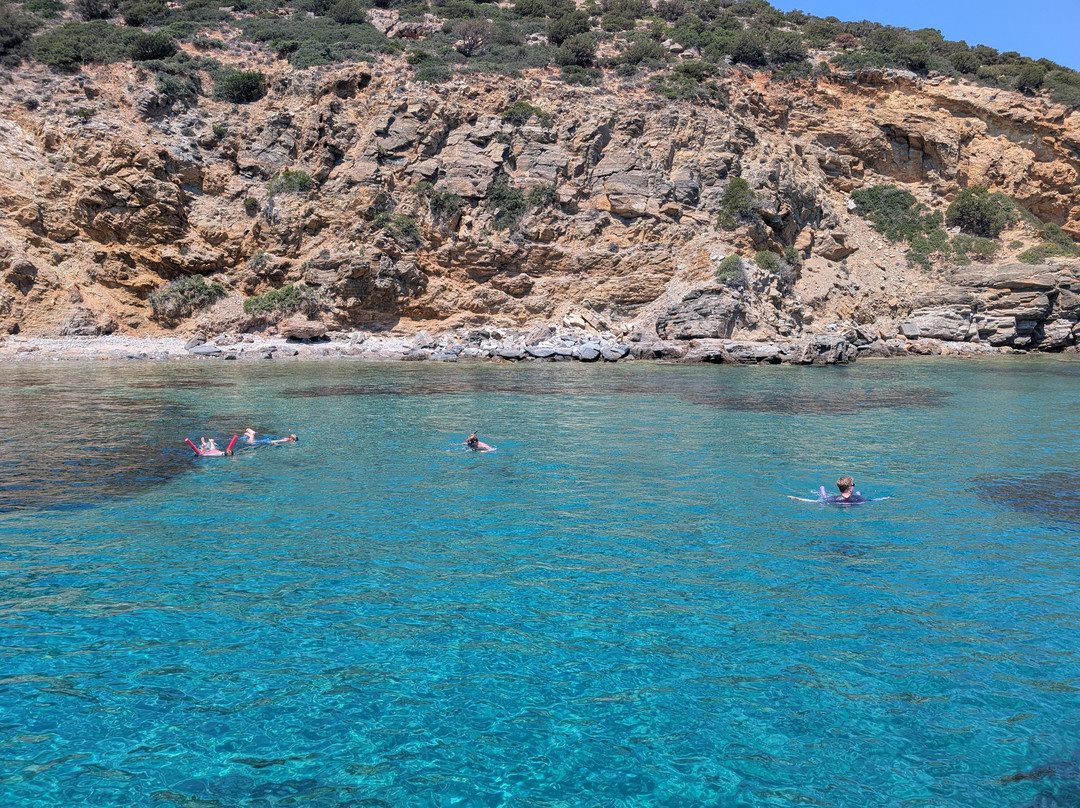 Amanda Boat Tours-Platis Gialos必去景点