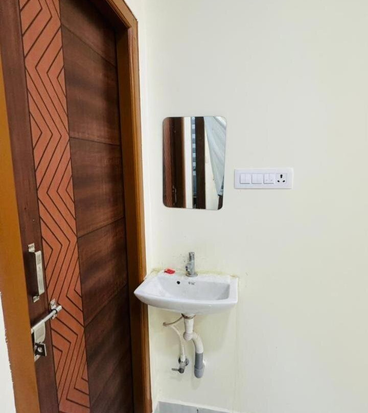 Vishwa Adithya Service Apts