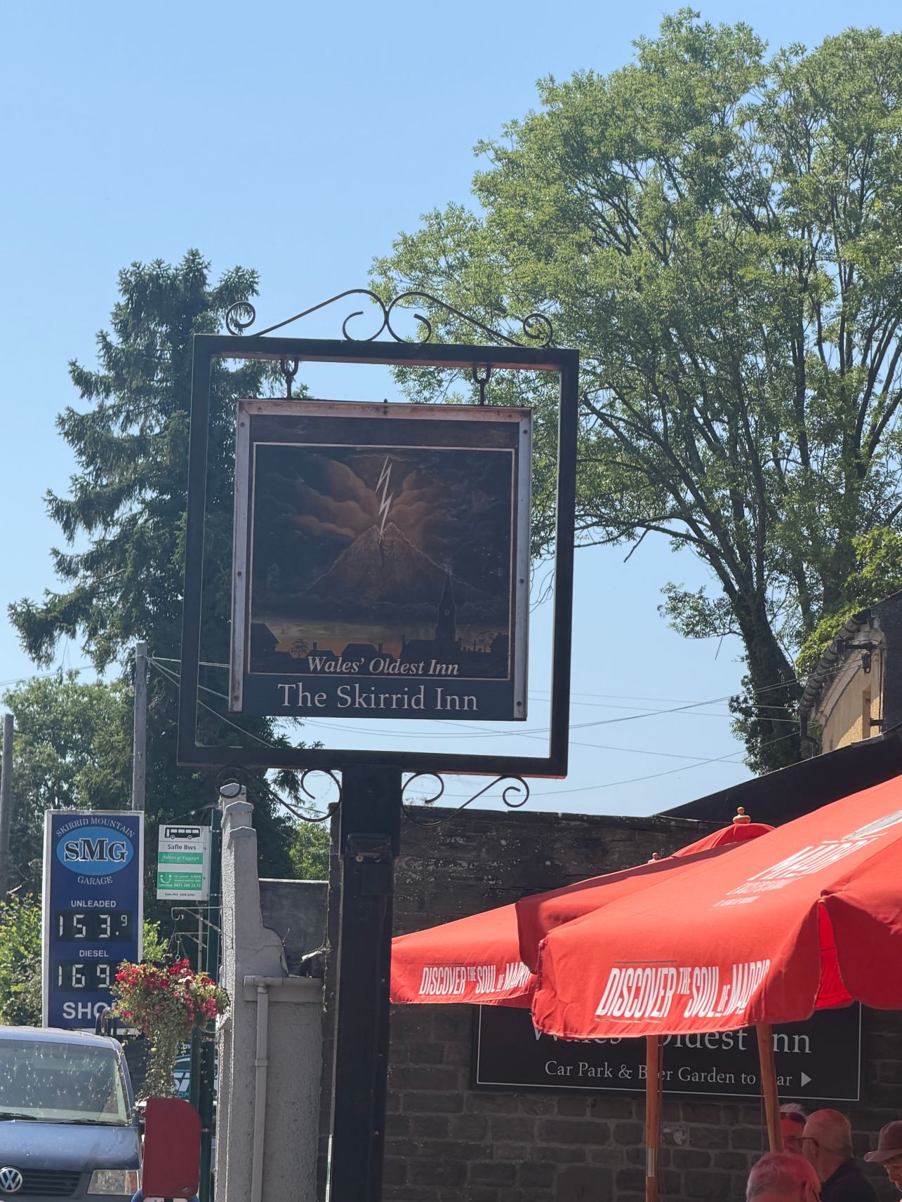 Skirrid Mountain Inn-旅行者