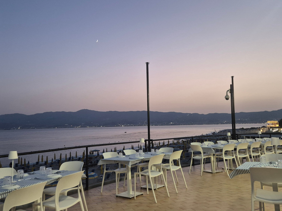 Lido dello Stretto-Catona必去景点