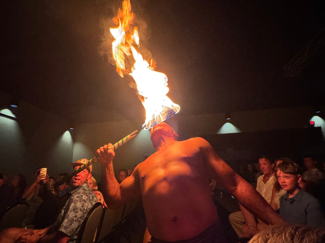 Ahi Lele Luau Fire Show-基拉韦厄必去景点