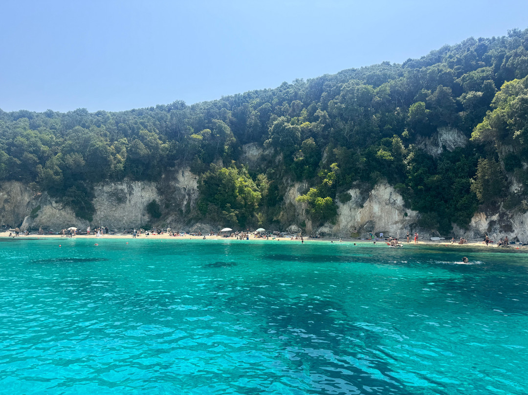 Rent a Boat Sivota-塞沃塔必去景点
