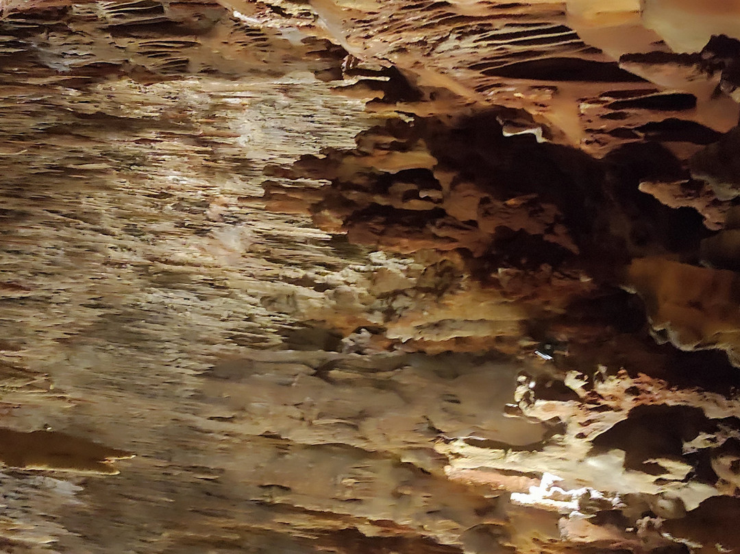Kastania Cave-Kastania必去景点