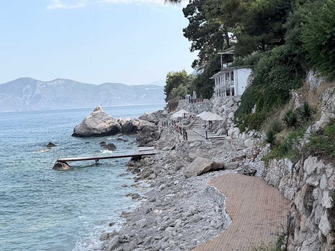 Rups Beach Club Fethiye-蝴蝶谷必去景点
