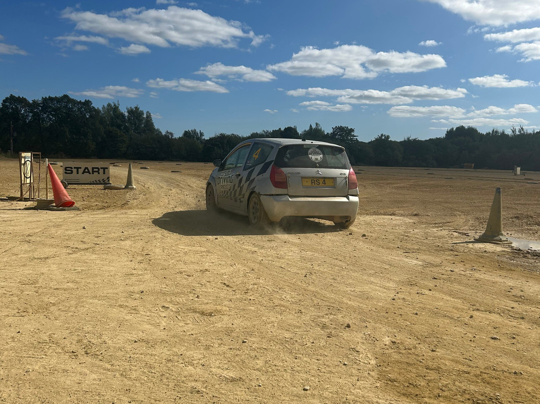 Cotswold Driving Experiences - Rally-Down Ampney必去景点