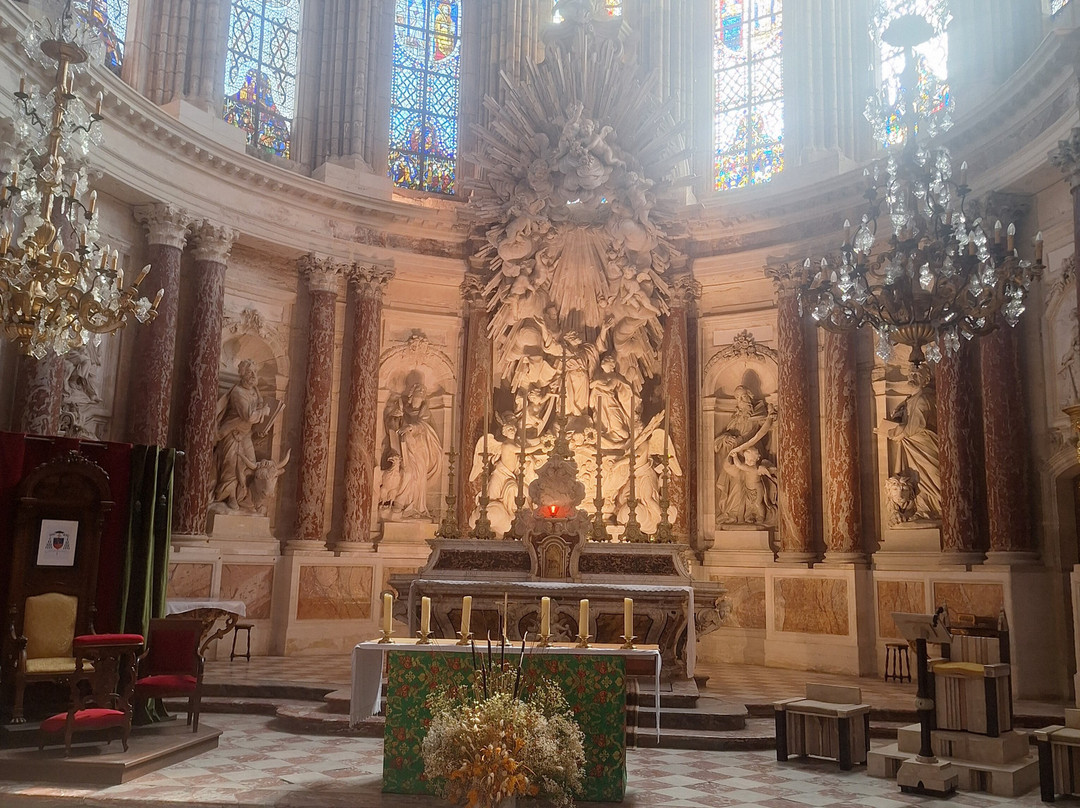 Cathédrale Saint-Nazaire de Béziers-贝济耶必去景点