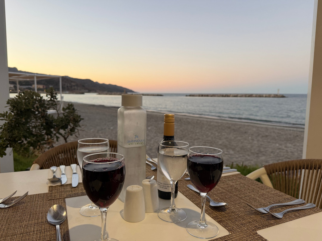 Giannoulis – Grand Bay Beach Resort - 限成人主图