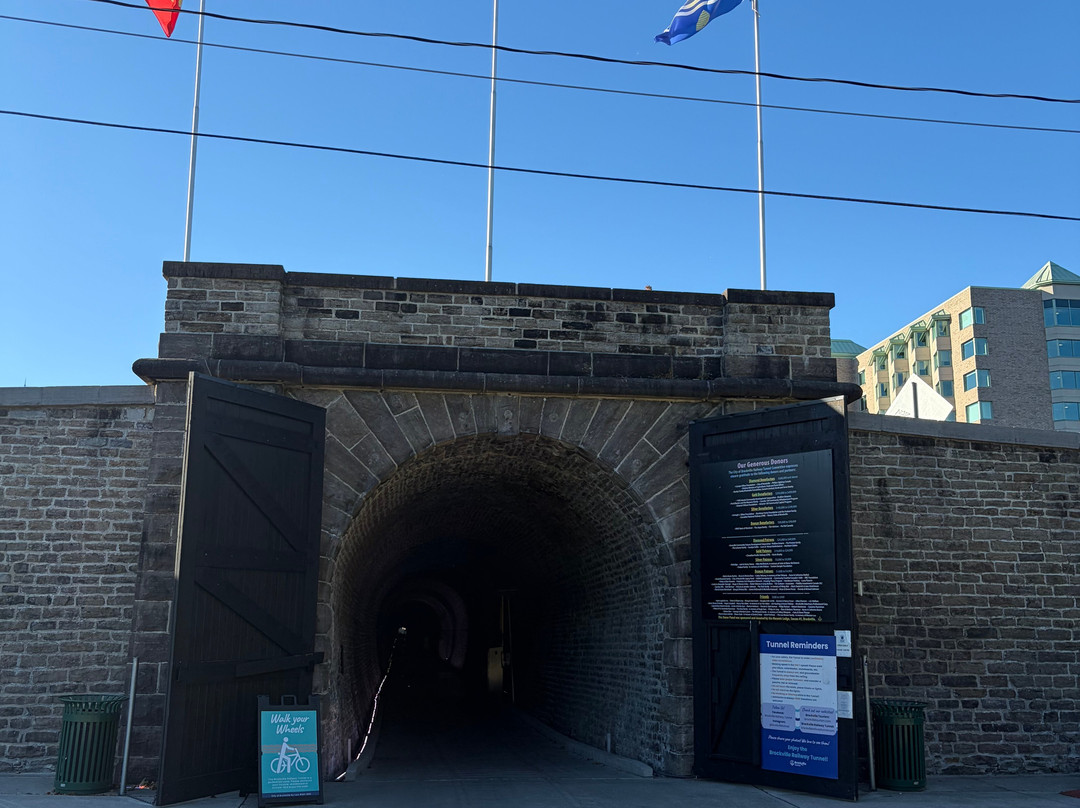 Brockville Railway Tunnel-布罗克维尔必去景点