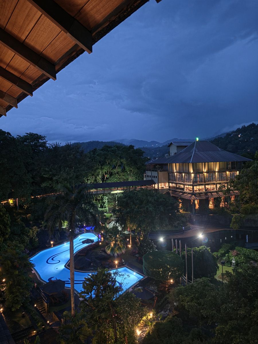 伯爵摄政酒店-旅行者