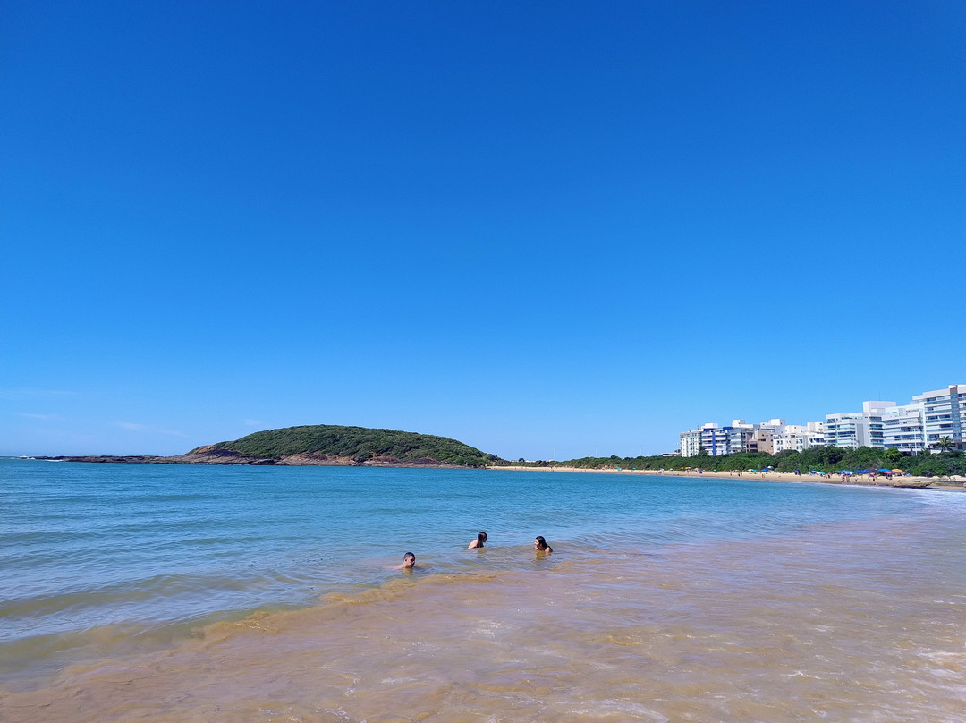 Praia Peracanga-瓜拉帕里必去景点