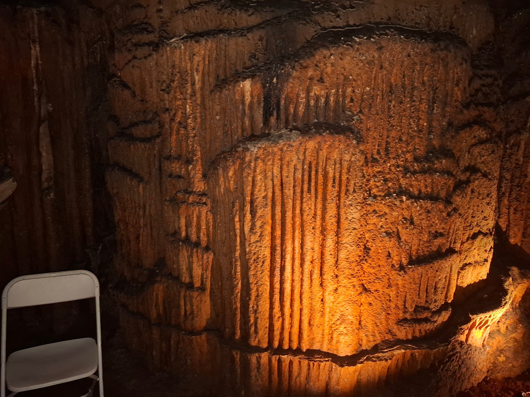Melrose Caverns-哈里森堡必去景点