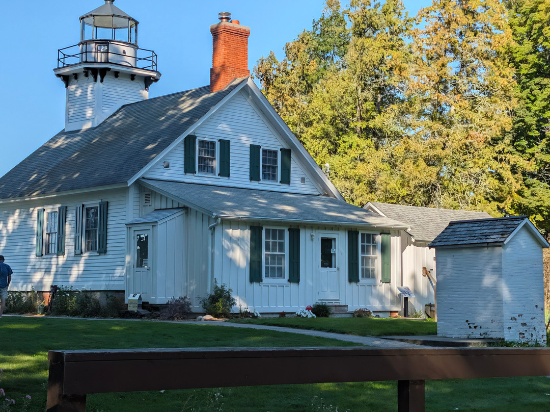 Mission Point Lighthouse-特拉弗斯城必去景点