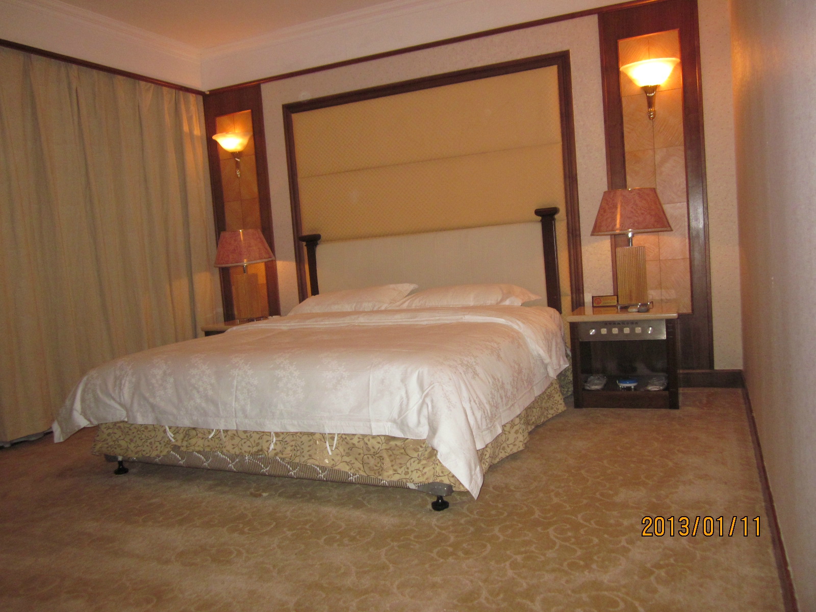 滇中明珠假日酒店-客卧