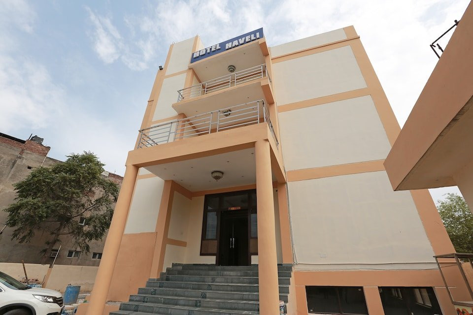 Capital O 29537 Hotel Haveli