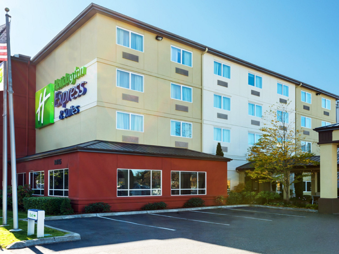 智选假日北西雅图-海岸套房酒店主图