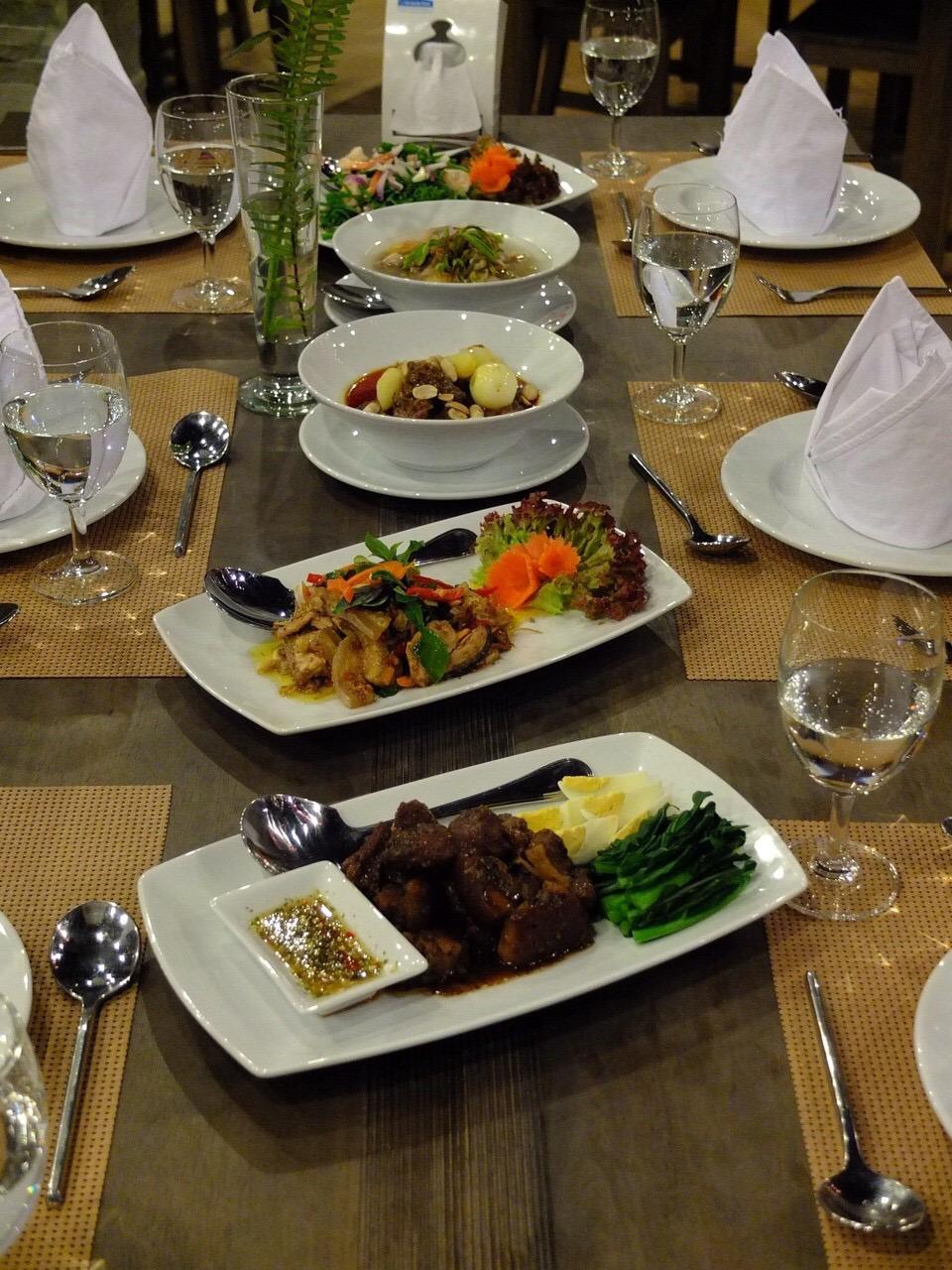Phurua Sanctuary Resort and Spa-餐饮