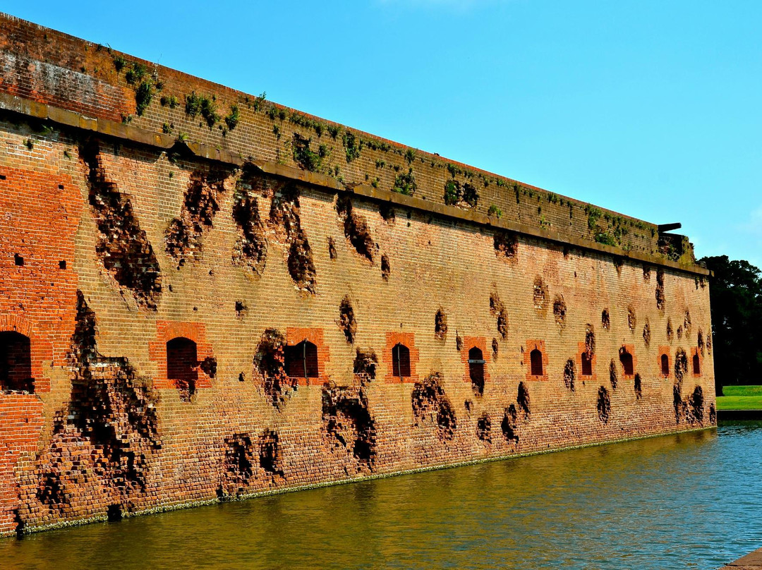 泰碧岛旅游景点-普拉斯基堡