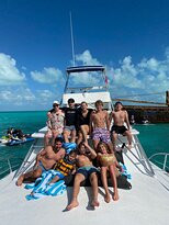 Big Blue Collective-普罗维登西亚莱斯必去景点