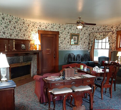 Arbor Hill Inn主图