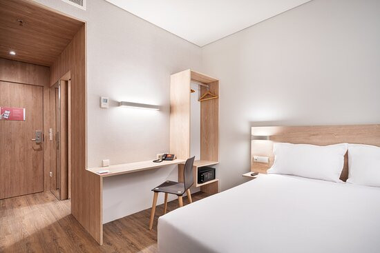 Moov Hotel Oeiras主图
