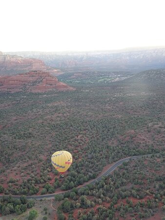 红岩热气球之旅景点图片
