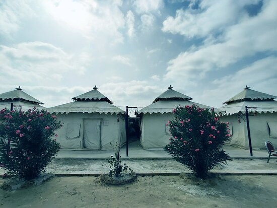 Desert Retreat Camp Jaisalmer主图