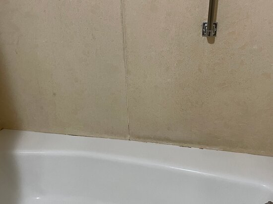 贝斯特韦斯特普勒斯北坎通旅馆&套房酒店-浴室
