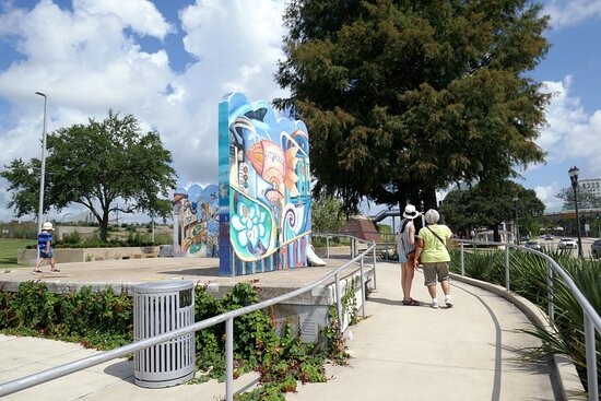 USS Kidd-巴吞鲁日必去景点