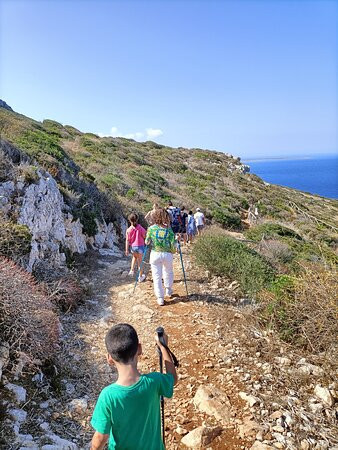 Grotta del Genovese景点图片