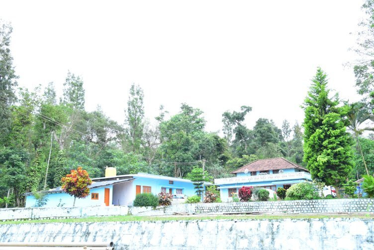 Dharinidhama Homestay