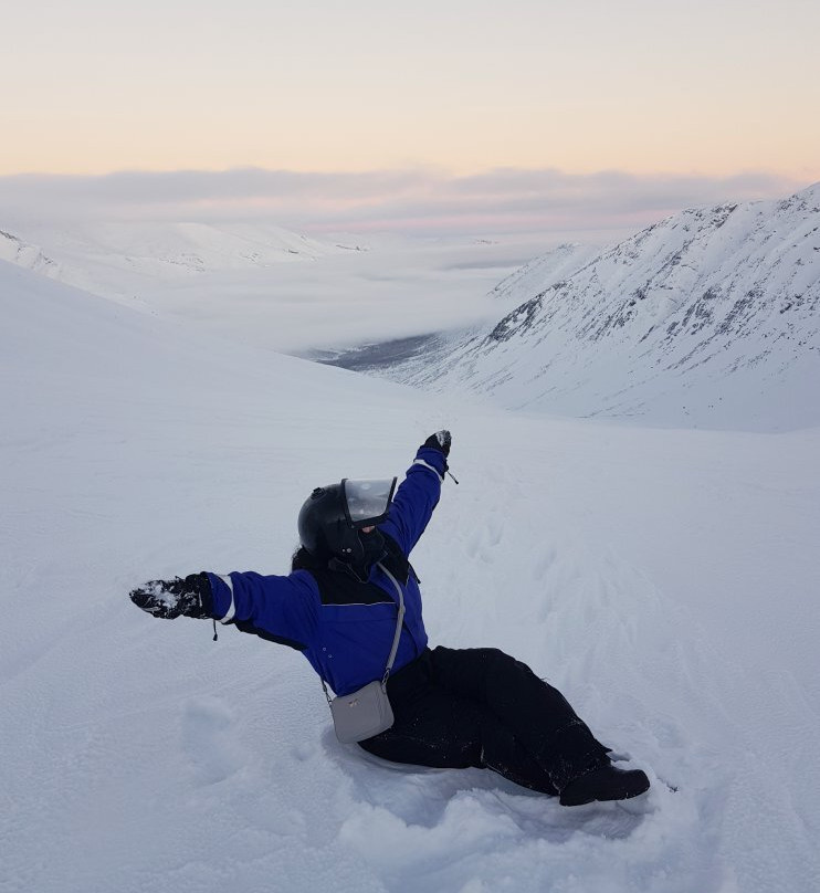Kola Expeditions - Day Tours景点图片