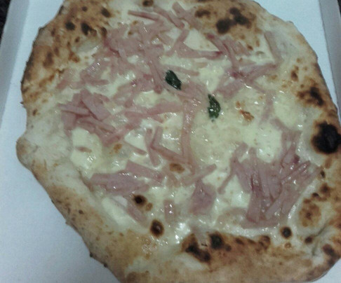 Casavatore餐馆和美食-Pizzeria Furore