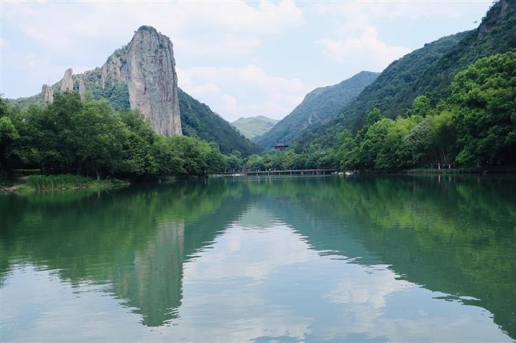 仙都鼎湖峰景点图片