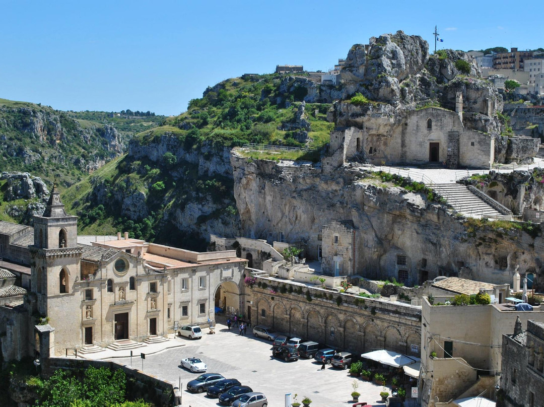 Church of Santa Maria de Idris景点图片