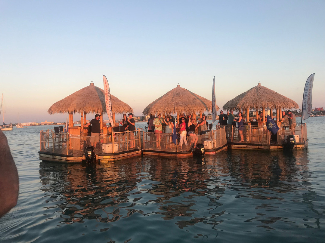 Cruisin’ Tikis KeyWest-基韦斯特必去景点