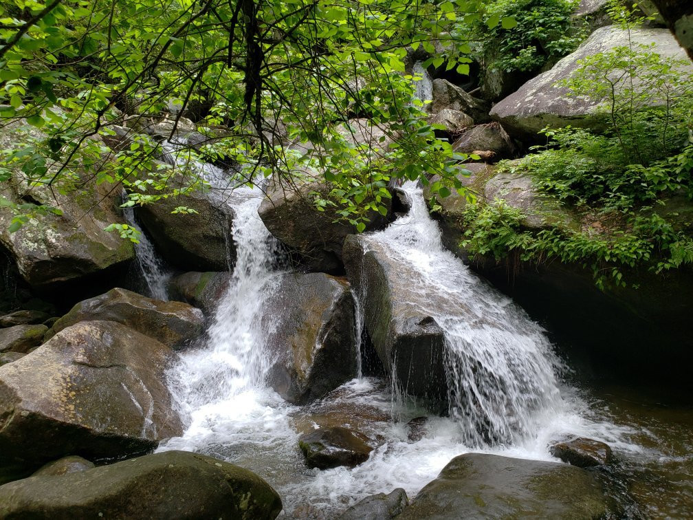 Connelly Springs旅游景点-South Mountains State Park