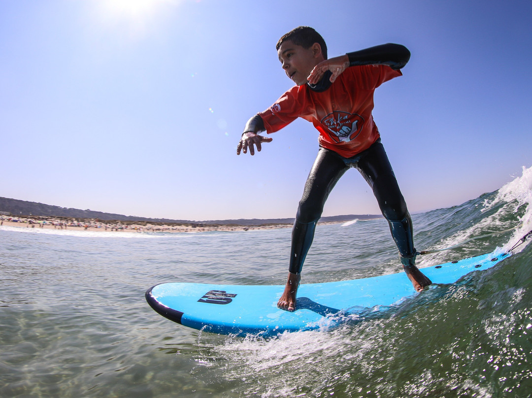 Tiki Surf Academy景点图片
